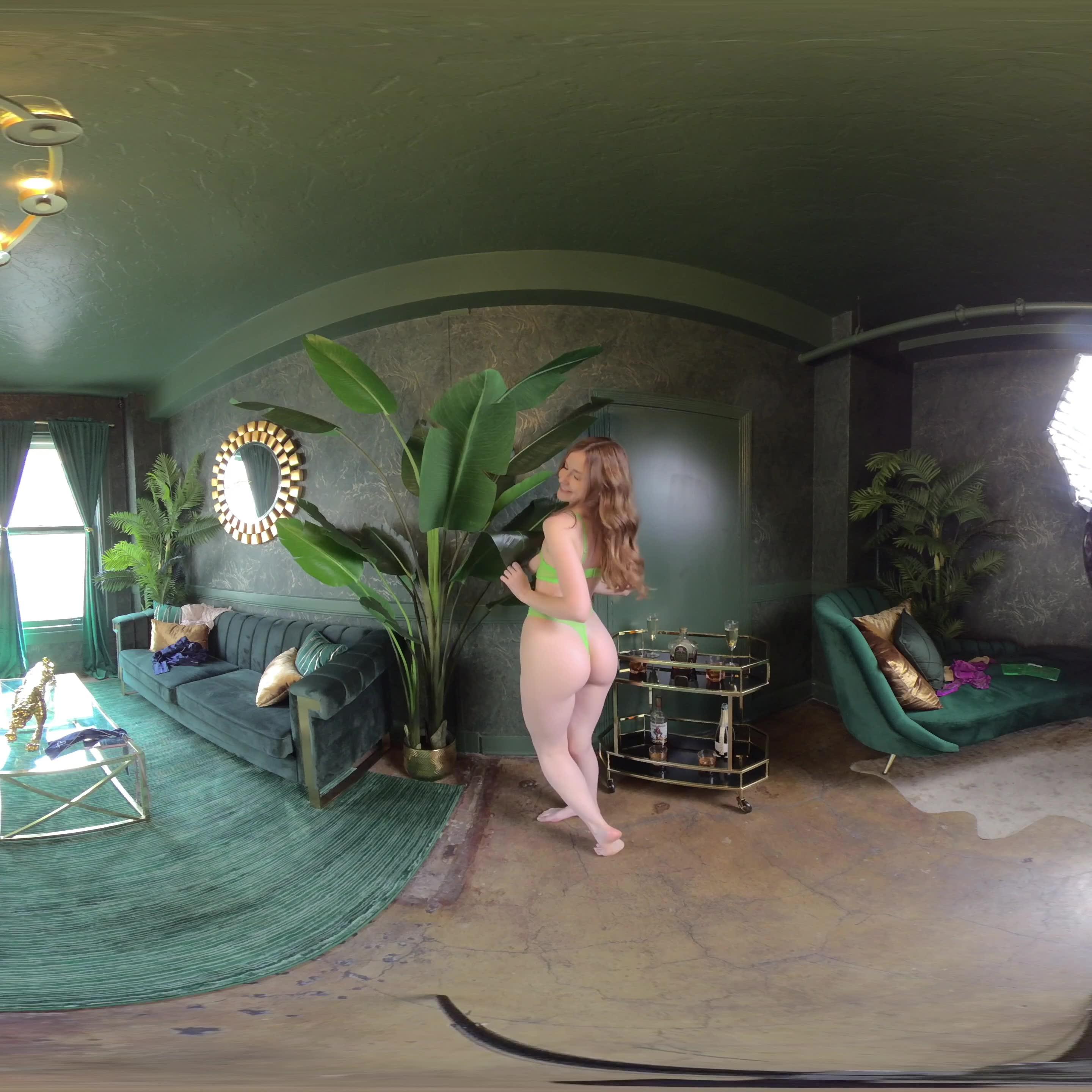 A special girl for your needs, Emily Bloom VR Porn Video